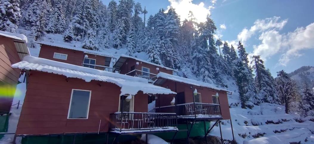 Aamod Resorts Dalhousie ! Luxury Cottage Resort Buitenkant foto